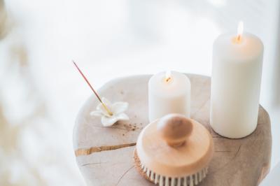 Essential Kerzen Massage - kurz